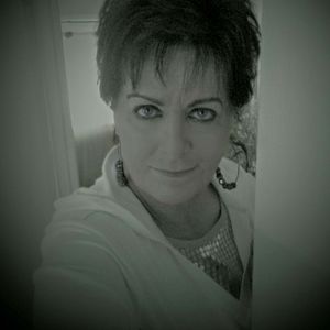 Meet your Posher, Jeanne